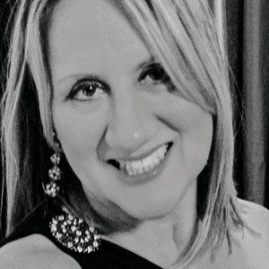 Meet your Posher, Suzanne